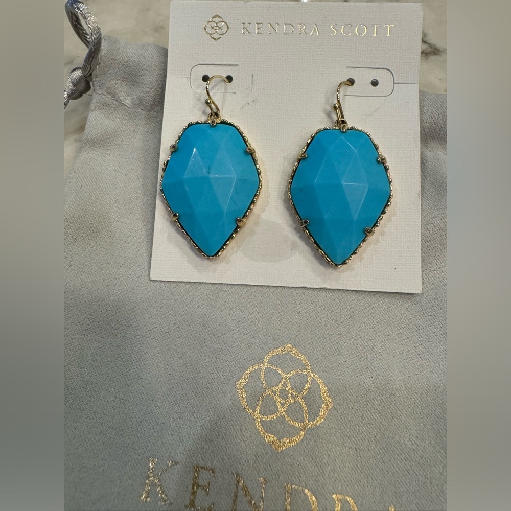 Kendra Scott turquoise Corley earrings set in gold finish